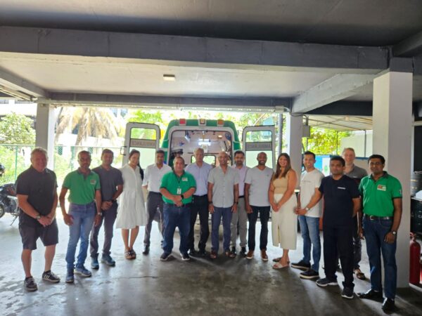 Australian medical teams support the Pioneering 1990 Suwa Seriya - By Lawrence Machado