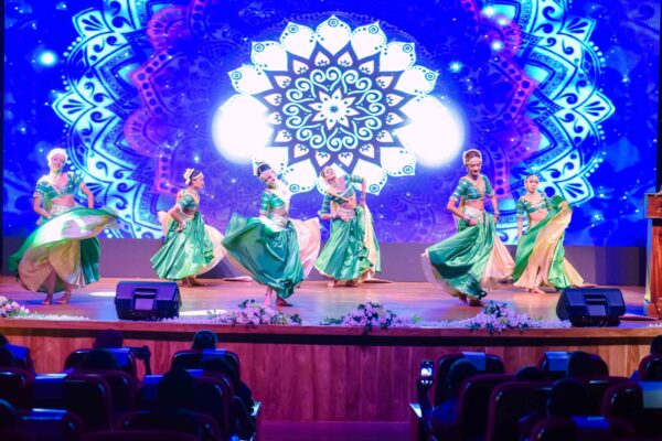 Vision Care Celebrates Young Creativity at ‘Paata Siththam’ Art Competition Awards 04
