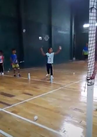 Young Rozeth Dias a Badminton Champion in the making - By Sunil Thenabadu