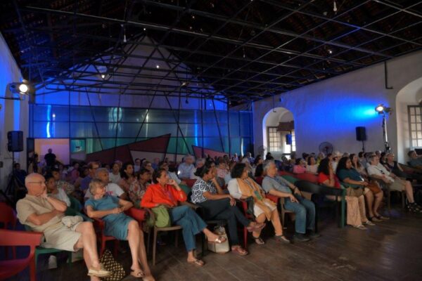 AUDIENCE 3