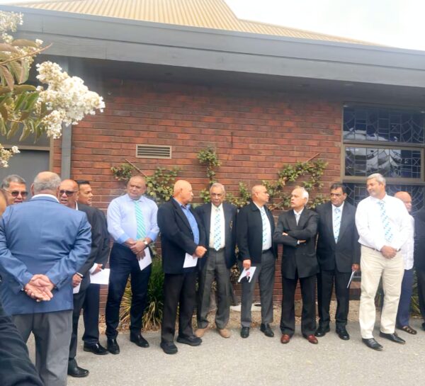 Fitting send off for a Marian champion. Bernard Rulach accorded a heroes farewell. 9 - BY TREVINE RODRIGO IN MELBOURNE. (eLanka Sports Editor).