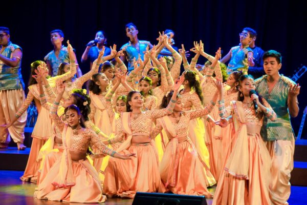 Lyceum’s SWARA LIVE IN CONCERT 748 Young Voices Harmonize to Create a Historic Eastern Music Spectacle 01 (1)