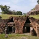 Maduru Oya old sluice