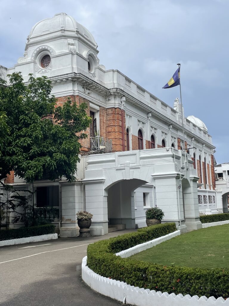 Why Royal College, Colombo 7 is DIFFERENT to other schools – by Admiral (Retired) Ravindra Chandrasiri Wijegunaratne