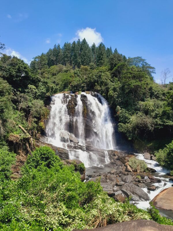 ගල්බොඩ ඇල්ල / Galboda Waterfall – A Hidden Treasure in the Central Hills of Sri Lanka