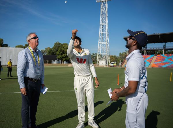 22-year old Queensland spinner Zanden Jeh ( Of Sri Lankan and Australian heritage) and 20-year old pacer from Tasmania, Louis Smith are making their first-class debuts today in the four-day match vs Sri Lanka A in Darwin.