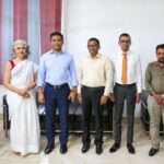 'Democracy in Debt' සමග බීනා සාර්වා සහ ප්‍රියන්ත ප්‍රදීප් රණසිංහ, ජනමාධ්‍ය ඇමති හමුවෙයි