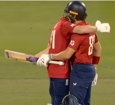 Crazy Run-Rate From Crazy Opening Batsmen-eLanka