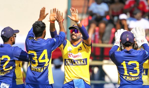 Sri Lanka bounce back from a thrashing to take T20 series against Zimbabwe.