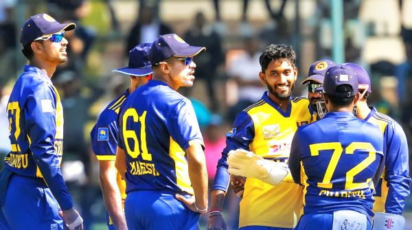 Sri Lanka flatter, then flop to crash out of Asia Cup final. Fiery India