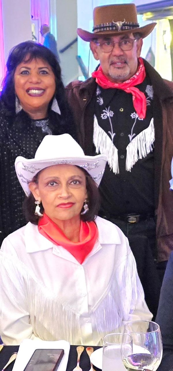 Fabulous Suzi Flückiger and No Limit were on fire at the St John's College Nugegoda Country and Western night. - By TREVINE RODRIGO IN MELBOURNE.