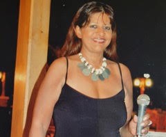Ramona "Carr" Schneide