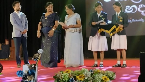 මහාචාර්ය සුනන්ද මහේන්ද්‍ර  අභිනන්දන 6