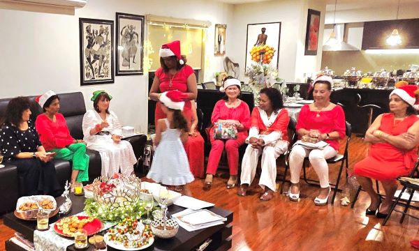 Christmas celebration at Jennifer and Gerard Livera's home was a fun night. - By Trevine Rodrigo in Melbourne.