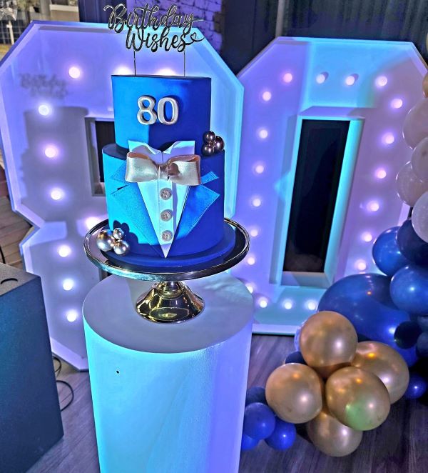 Ralph de Vos celebrates 80th birthday with style. 