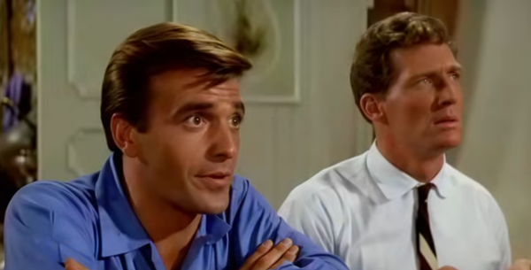 Ceylon's First Colour Film-eLanka