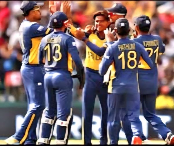 New Zealand brushes aside mediocre Sri Lanka as home captain blames fans for their poor show-eLanka 01