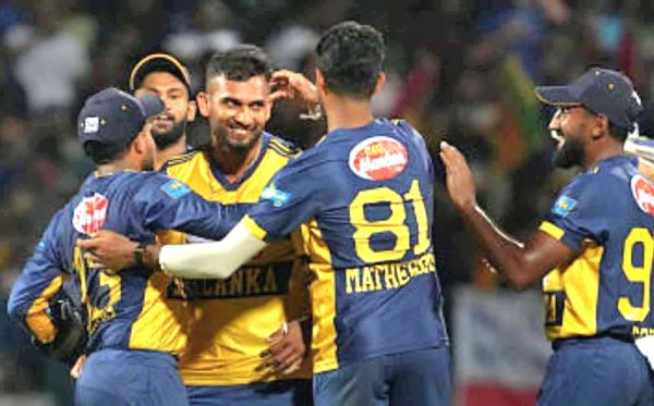 Shellshocked Australia look like packing their bags after Pathum Nissanka batting blitz sees Sri Lanka through to Super Eights