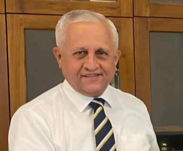 An Appreciation of the Life of Peter Decker-by Lawrence Machado