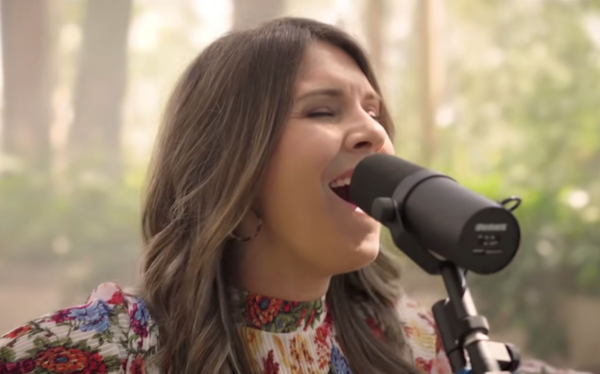 Because He Lives - Easter at Saddleback-eLanka