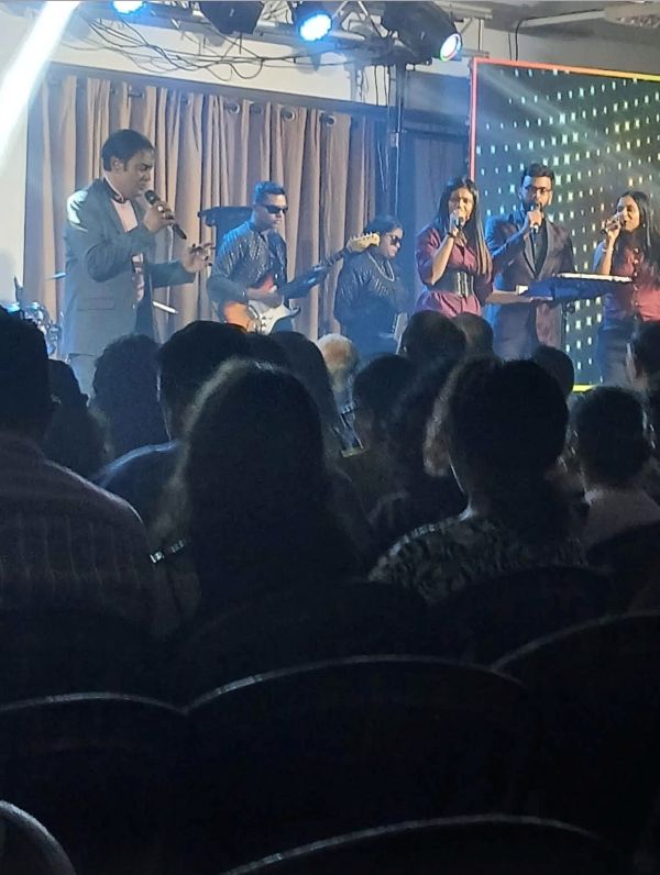 World’s first concert a blind orchestra backing a recording artiste from Australia