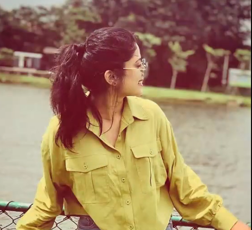 Dilushi Hansika-eLanka