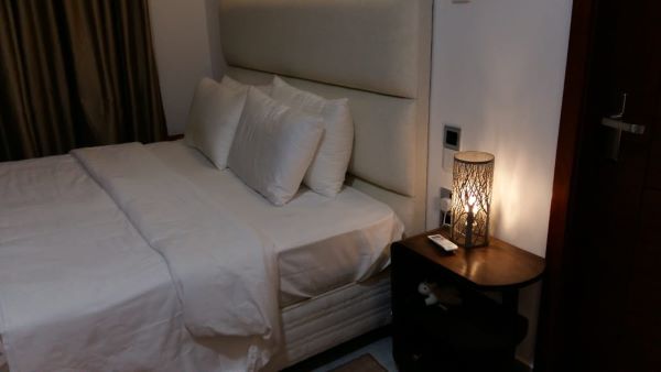 Luxury Apartment – Inner Flower Rd, Col 3