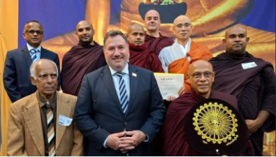 Two Sri Lankans Honoured at the Queensland Buddhist Council Vesak Awards Presentation