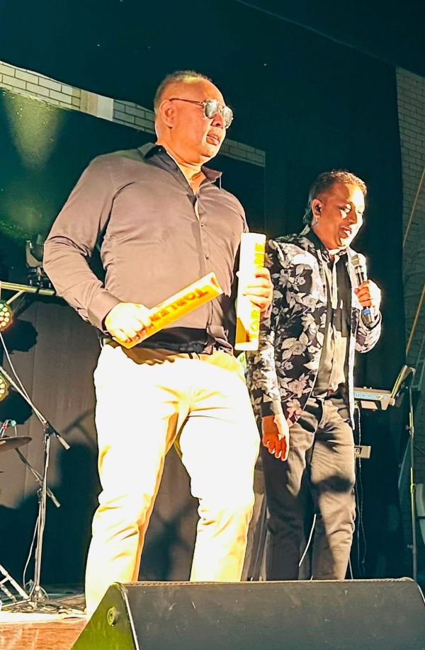 PHOTOS thanks to MC DUKE - WINTER NIGHT WITH CORRINE ALMEIDA & VIRANJAN BACKED BY LEGACY-25TH JULY 2026-AT ROSELEA COMMUNITY CENTRE - eLanka