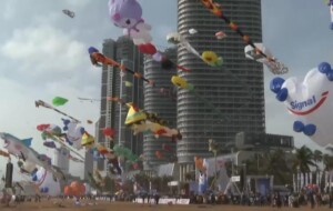 Derana Signal Colombo International Kite Festival 2026, Colombo Kite Festival, Sri Lanka Kite Festival, Galle Face Green, Derana Signal, Kite Festival Sri Lanka, Colombo Events 2026, Derana Boomtown, Sri Lanka Tourism, Galle Face Green Events, Night Kite Festival, International Kite Festival