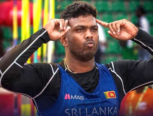 Sir Lanka hails Golden boy Rumesh Tharanga Pathirage 03