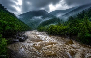 Sri Lanka flood warning, Sri Lanka flood 2026, Mahaweli River, Kelani River, Nawalapitiya, Peradeniya, Kitulgala, Avissawella, Watawala, Dolosbage, heavy rainfall Sri Lanka, Sri Lanka weather, Sri Lanka rain, flood alert, Disaster Management Centre, Department of Meteorology Sri Lanka, river water levels, hill country weather, landslide risk, monsoon rains, Sri Lanka environment, central highlands, flash floods, Sri Lanka news, eLanka
