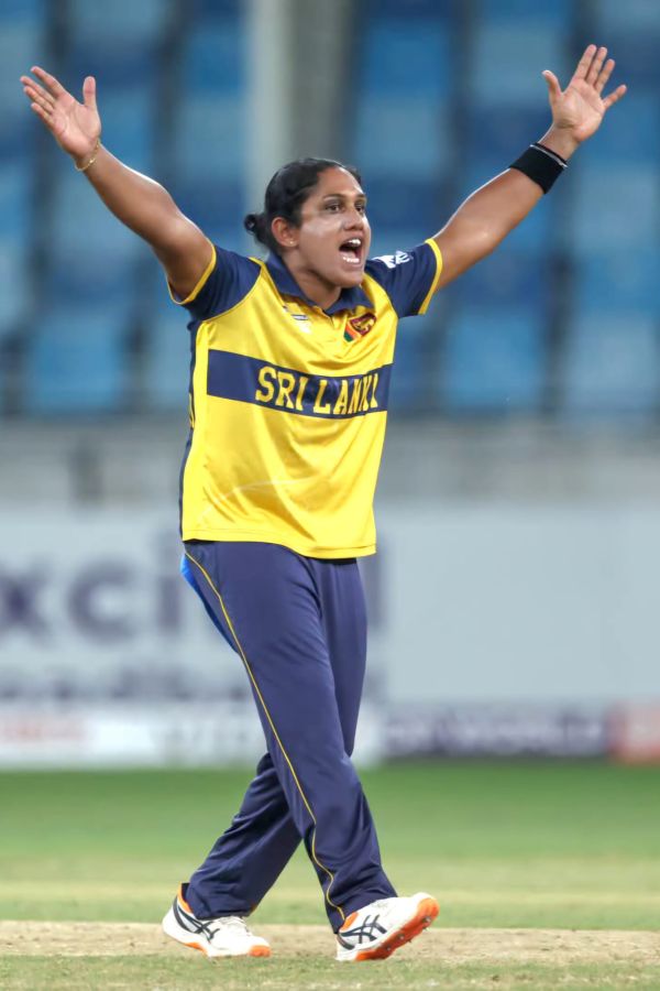 Chamari Athapaththu's heroic Sri Lankans storm into Asia Cup final against India 01