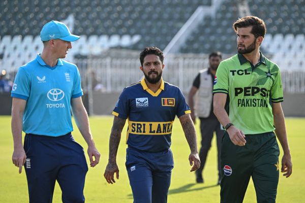 Ton up Salman Agar theatrics spearheads Pakistan recovery as Sri Lanka fail with another batting collapse